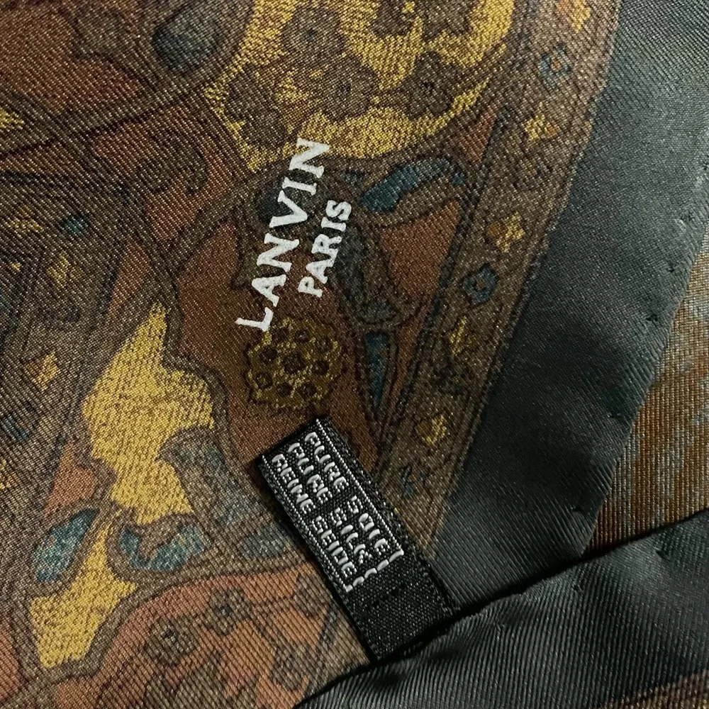 Vintage Lanvin Paris Solk Scarf Handkerchief 17 In Excellent Condition - Picture 2 of 5